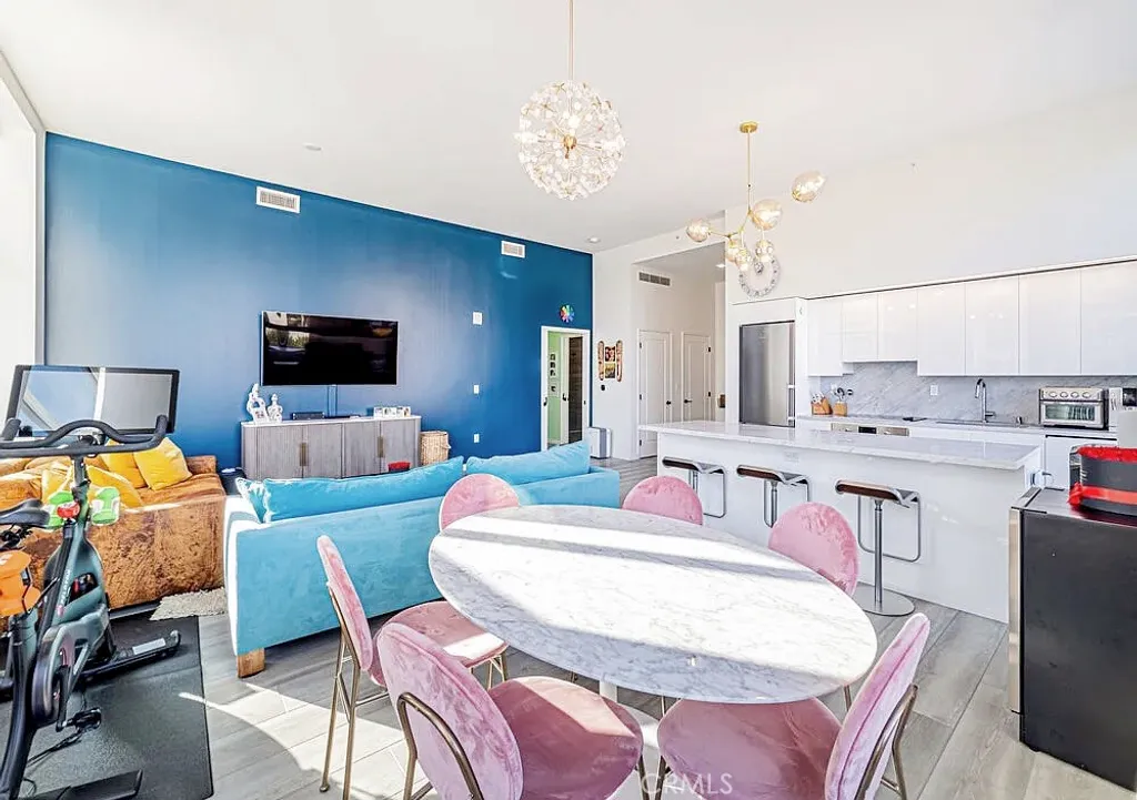 Additional image 7 of 1050 SE Grand Ave, Los Angeles, CA 90015