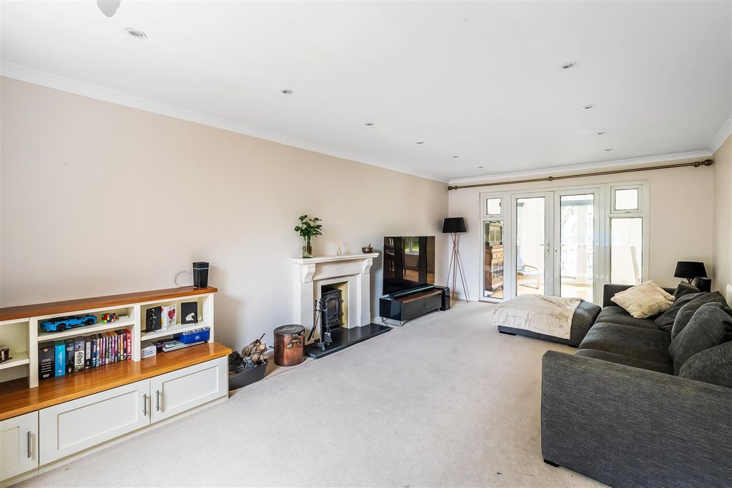 Additional image 6 of 4 bed detached house for saleAgates Lane, Ashtead KT21