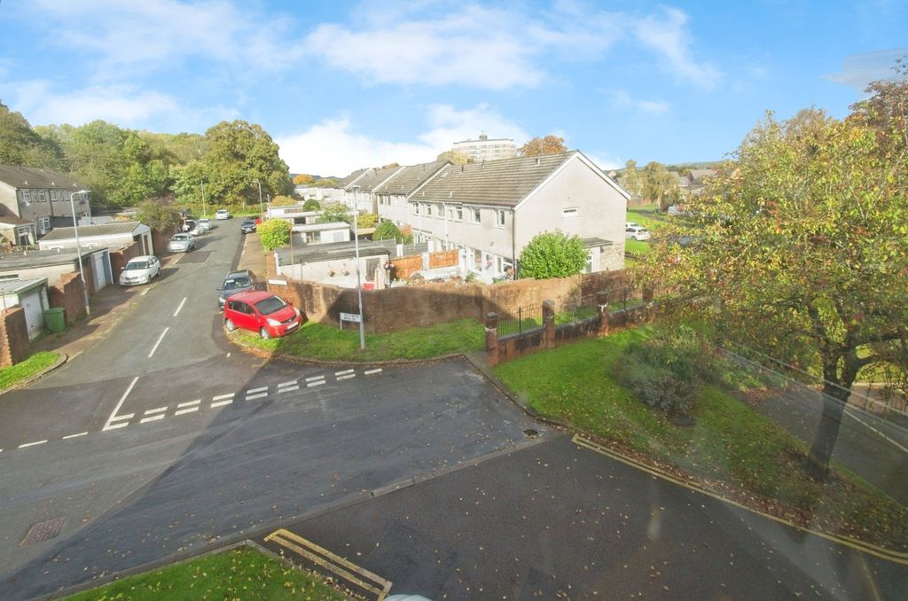 Additional image 14 of 2 bed flat for saleCoed Edeyrn, Llanedeyrn, Cardiff CF23