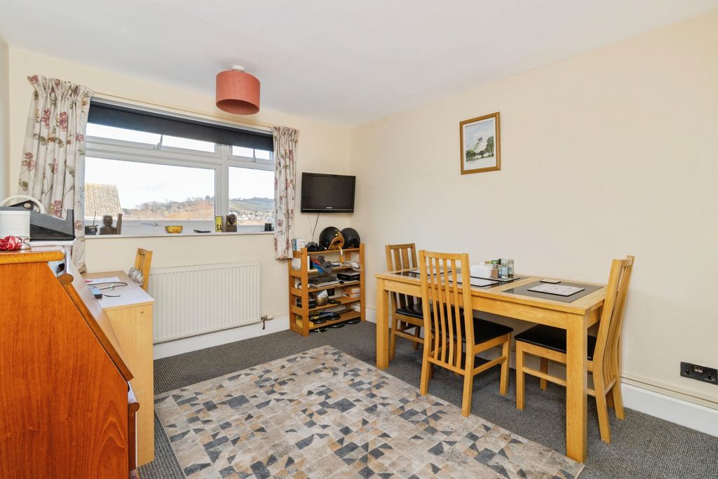 Additional image 11 of 2 bed flat for saleAlexandra Road, Bridport DT6