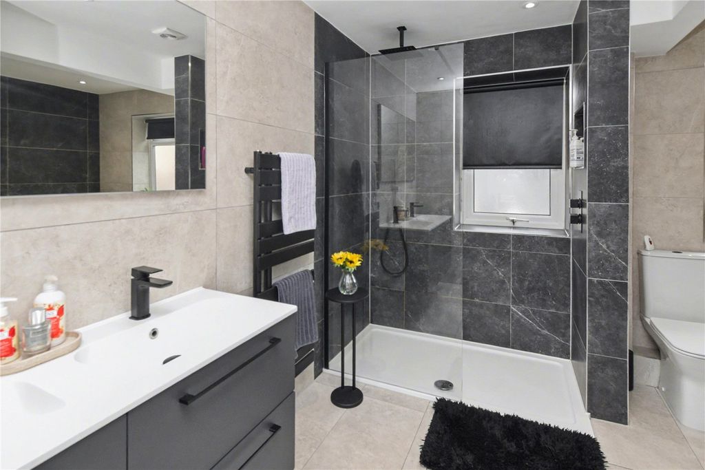 Additional image 17 of 3 bed detached house for saleCliffe Park Close, Wortley, Leeds, West Yorkshire LS12