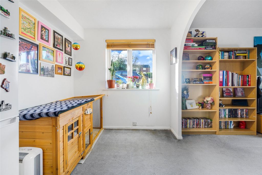 Additional image 7 of 1 bed flat for saleTylersfield, Abbots Langley, Hertfordshire WD5