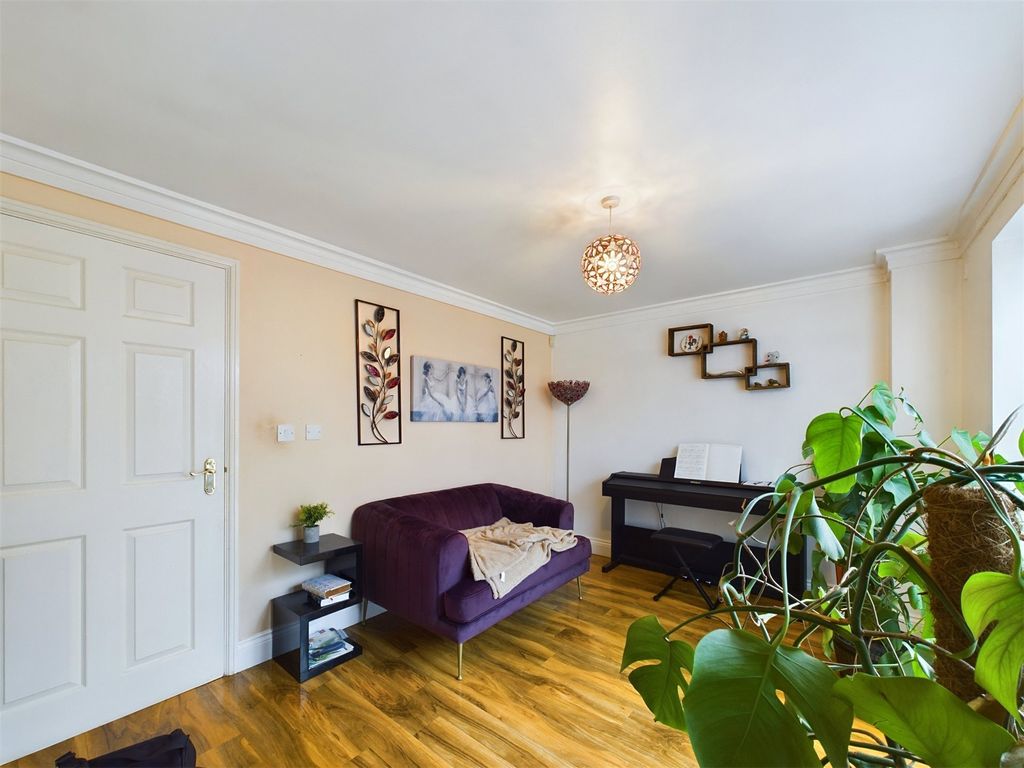Additional image 6 of 5 bed detached house for saleArbery Way, Arborfield, Berkshire RG2