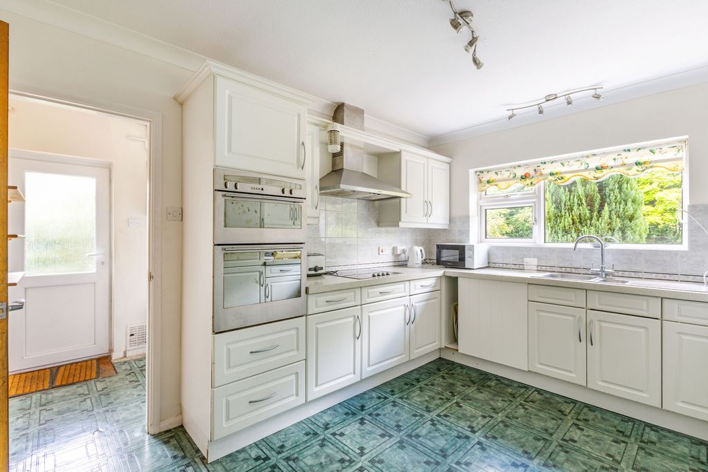 Additional image 6 of 4 bed detached house for saleWhitedown Lane, Alton GU34