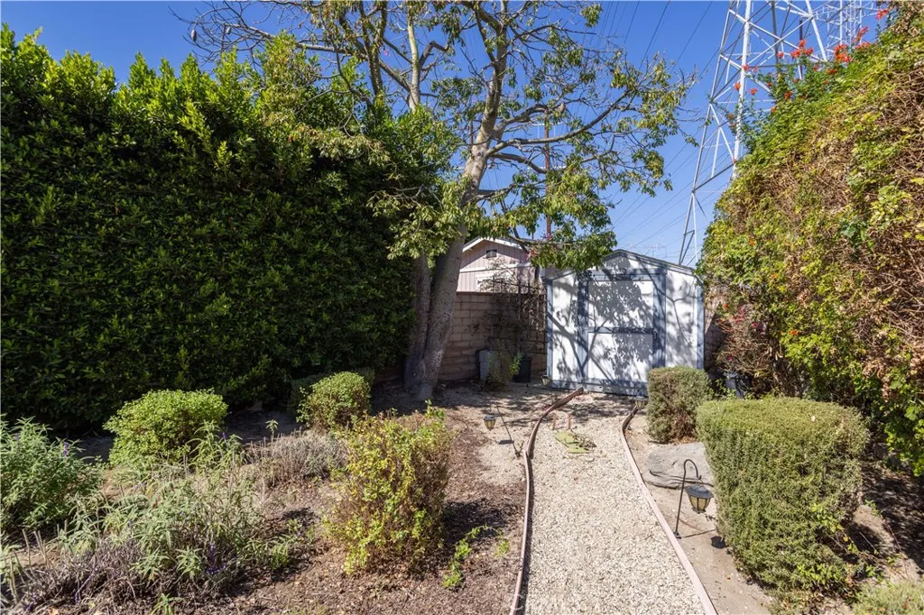 Additional image 34 of 11117 Sylvan St, North Hollywood, CA 91606