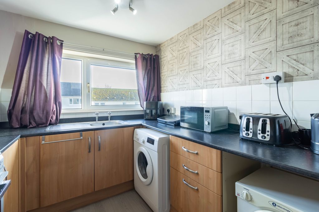 Additional image 5 of 2 bed flat for saleCharles Avenue, Arbroath DD11