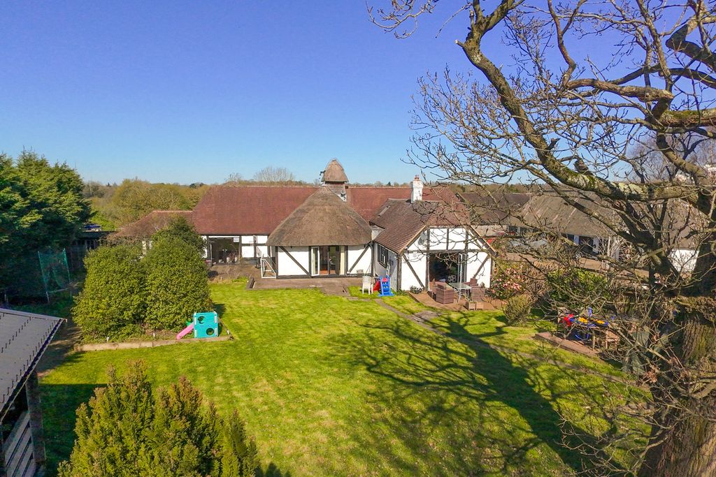Additional image 8 of 5 bed detached house for saleAbbots Langley, Hertfordshire WD5