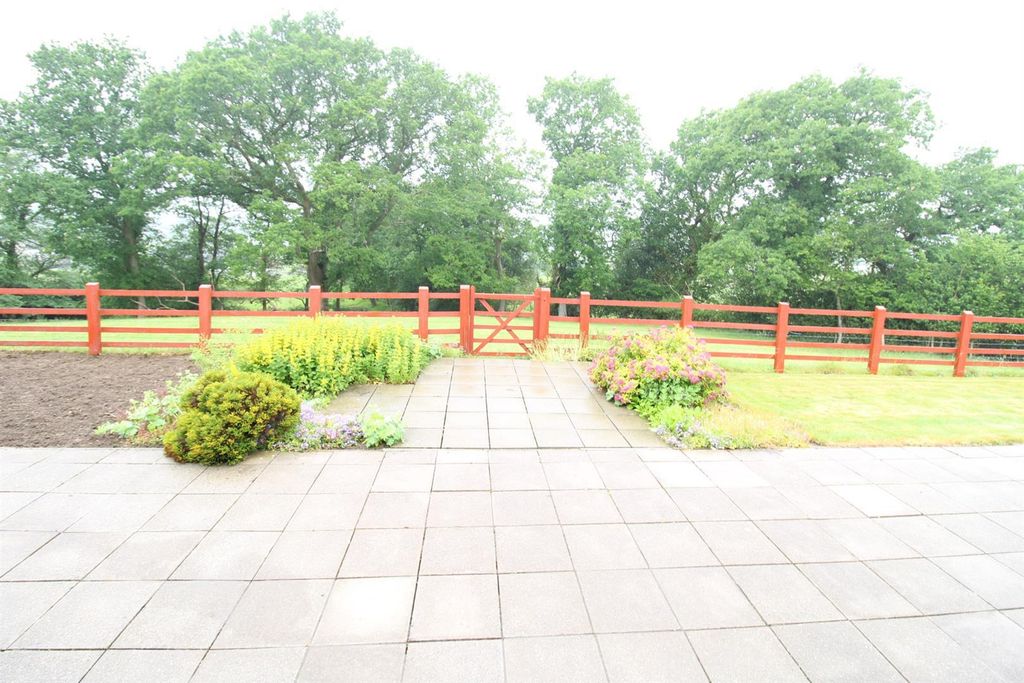Additional image 17 of 3 bed detached bungalow for saleMaerdy Road, Betws, Ammanford SA18