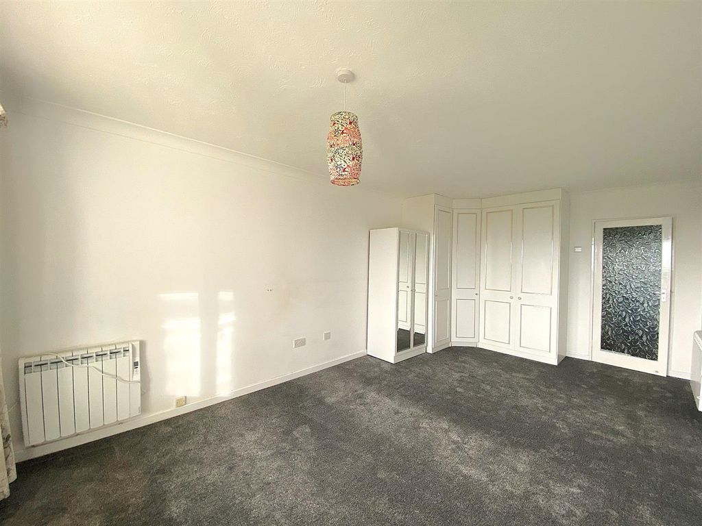 Additional image 19 of 2 bed flat for saleWest Parade, Bexhill-On-Sea TN39