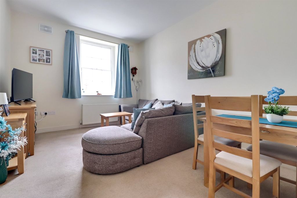 Additional image 2 of 2 bed flat for saleMarket Place, Bideford, Devon EX39