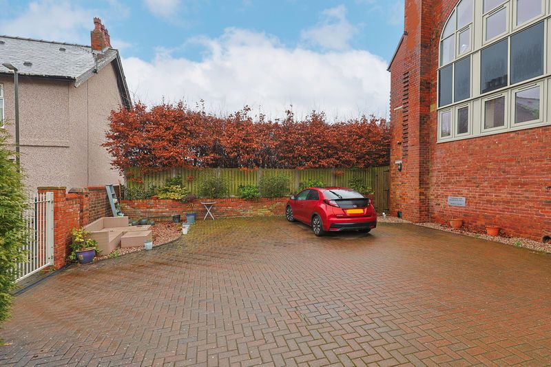 Additional image 22 of 2 bed flat for saleMaple Court, Avenue Road, Chesterfield S41