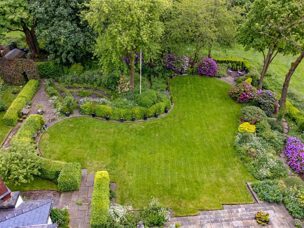 Additional image 55 of 4 bed country house for saleWesterhill House, Westerhill, Ashton-Under-Lyne OL7