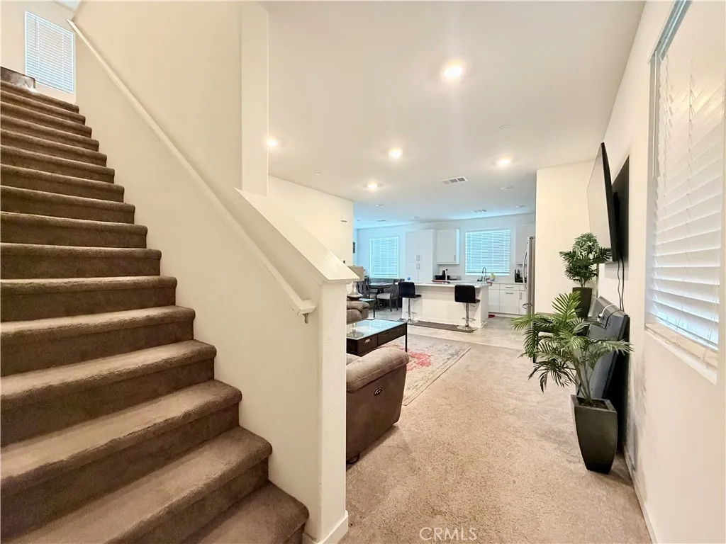 Additional image 3 of 16584 Poppy Seed Ln, Fontana, CA 92336