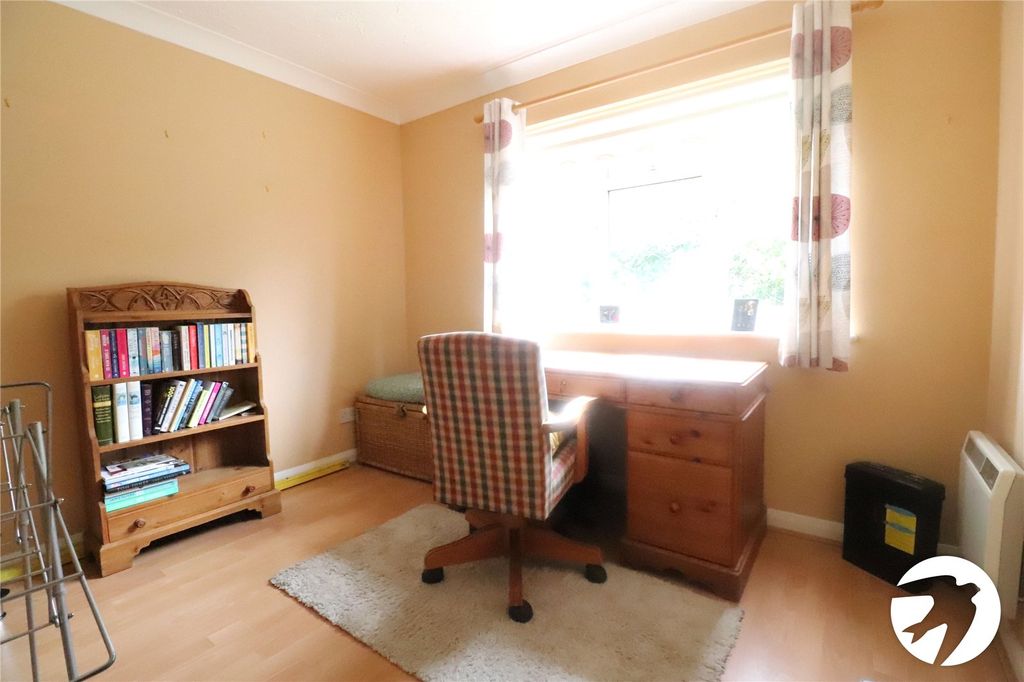 Additional image 7 of 2 bed flat for saleCheshunt Road, Belvedere DA17