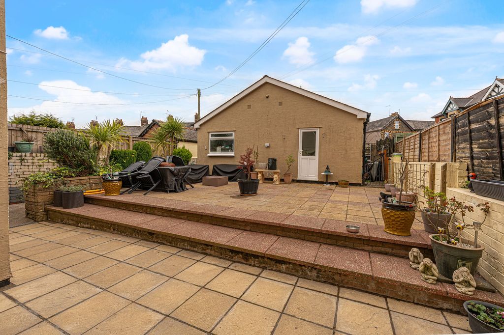 Additional image 4 of 4 bed semi-detached house for salePark View, Pontypool NP4