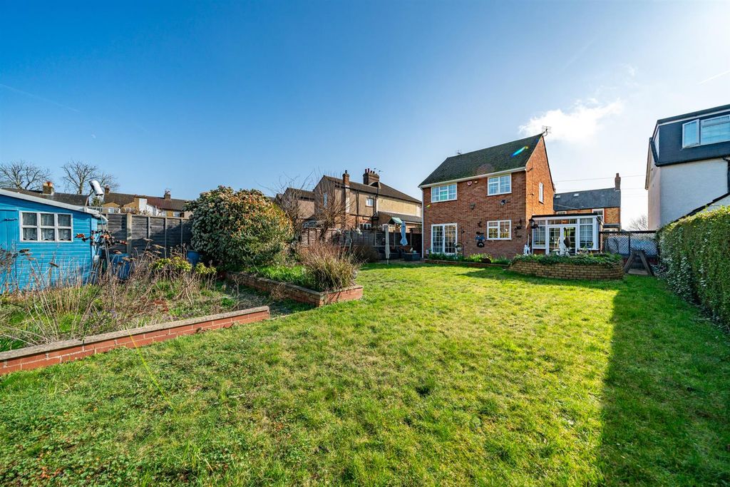Additional image 12 of 3 bed property for saleBreakspeare Road, Abbots Langley WD5