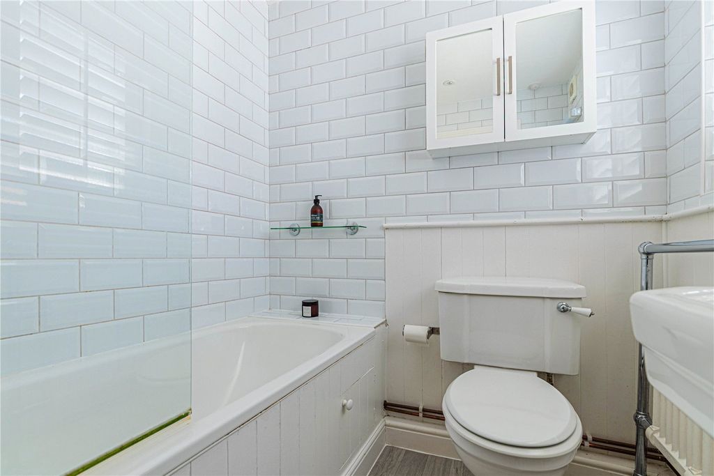 Additional image 7 of 2 bed end terrace house for saleManor Street, Berkhamsted, Hertfordshire HP4