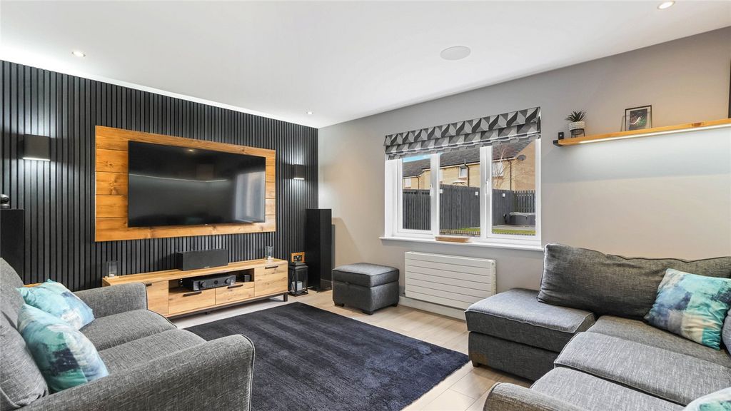 Additional image 2 of 4 bed detached house for saleGreenlaw Path, Chapelhall, Airdrie, North Lanarkshire ML6