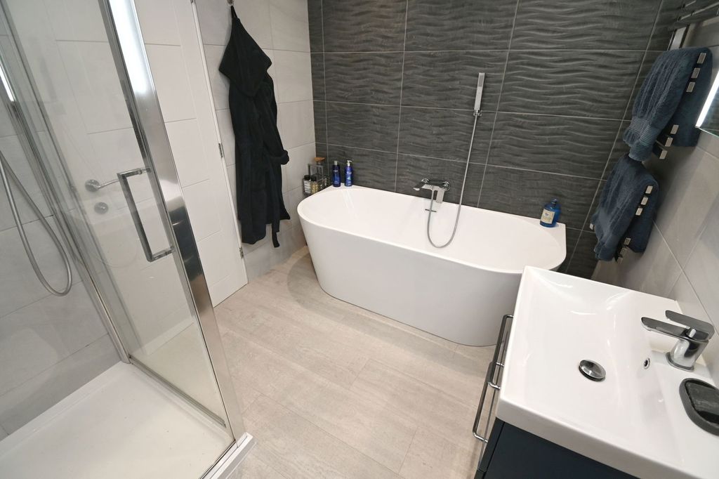 Additional image 21 of 5 bed detached house for saleMelvinia Crescent, Barnsley S75