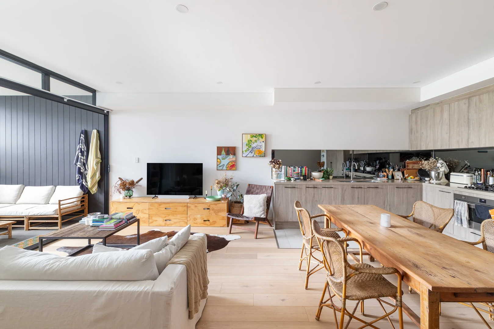 Additional image 5 of 309/18-28 Neild Avenue, Darlinghurst NSW 2010