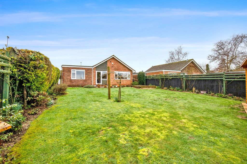 Additional image 19 of 3 bed bungalow for saleBramble Hill, Alresford, Hampshire SO24