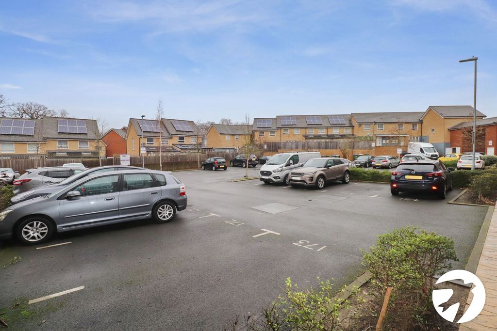 Additional image 8 of 2 bed flat for saleMorris Drive, Belvedere DA17