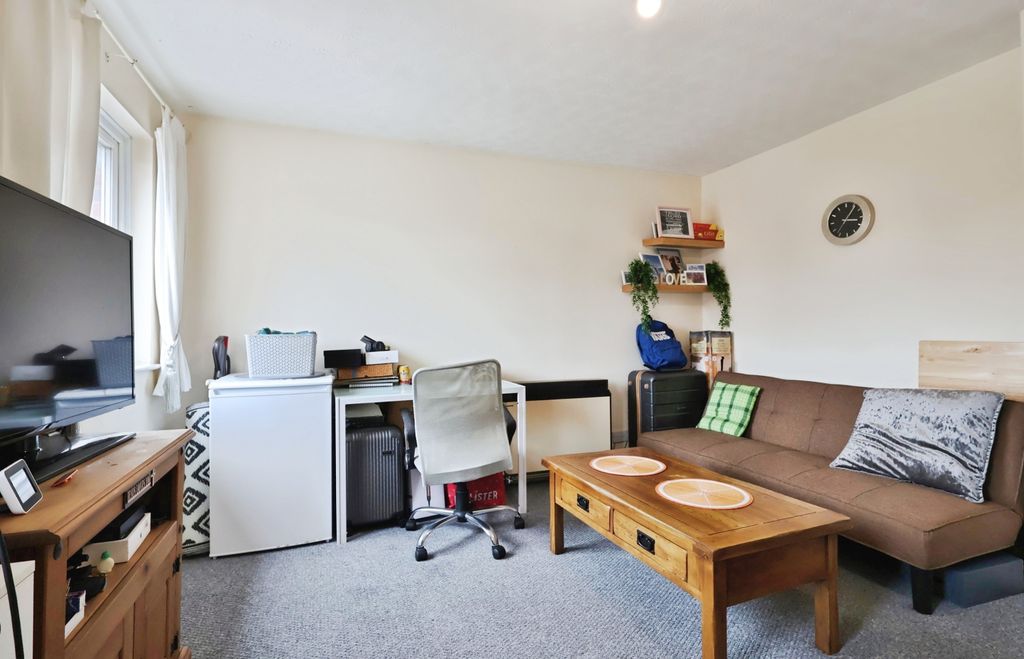 Additional image 12 of 1 bed flat for saleSanderling Close, Letchworth SG6