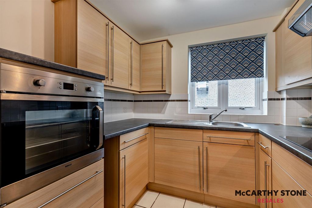 Additional image 7 of 1 bed flat for saleEdwards Court, Queens Road, Attleborough NR17