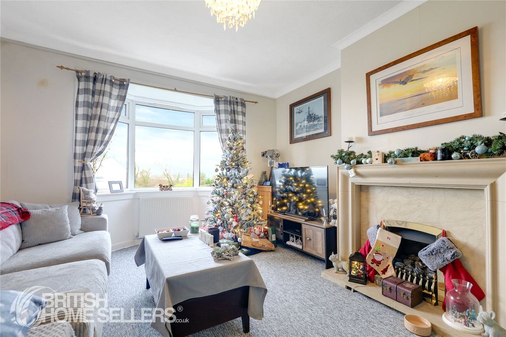 Additional image 5 of 2 bed flat for saleOld Luss Road, Helensburgh, Argyll And Bute G84