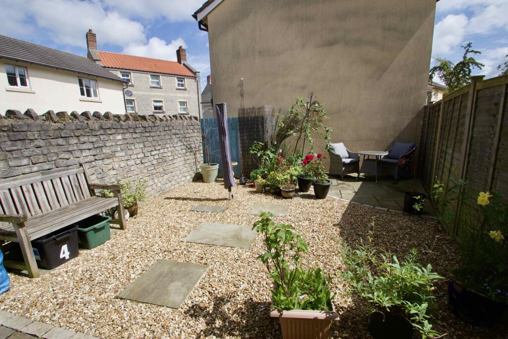 Additional image 17 of Clockhouse View, Street