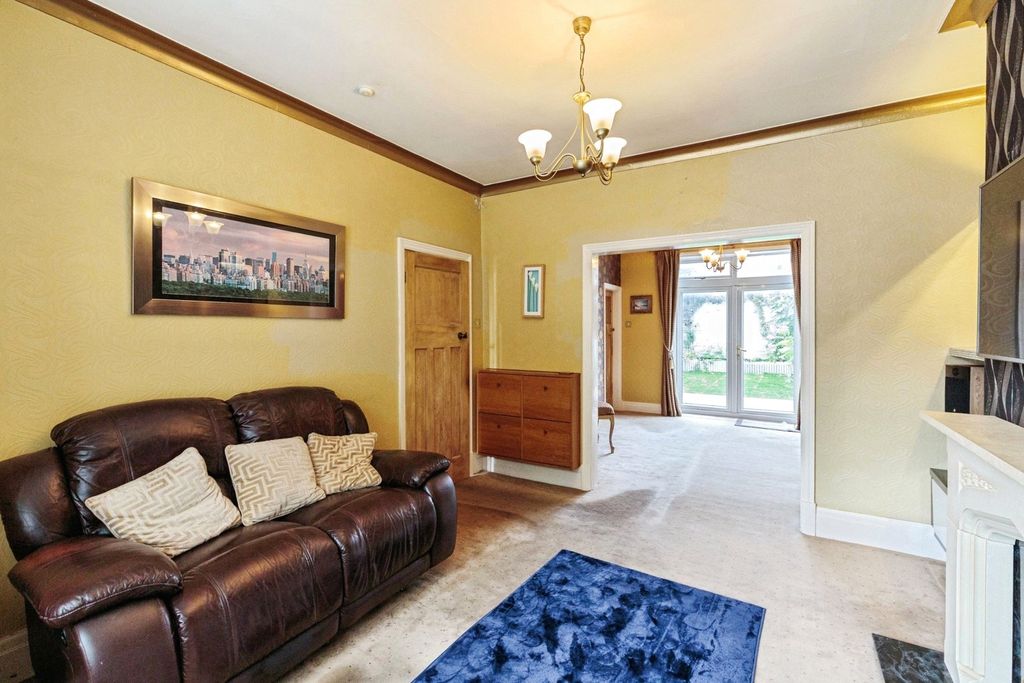 Additional image 6 of 3 bed semi-detached house for saleLord Street, Lytham St. Annes, Lancashire FY8