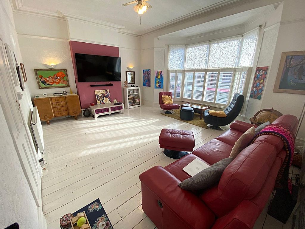Additional image 8 of 3 bed terraced house for saleBroad Street, Barry CF62
