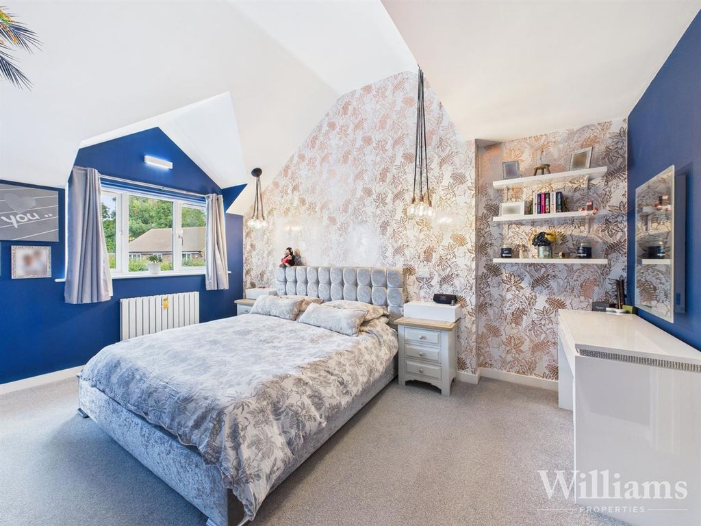 Additional image 34 of 4 bed detached house for saleBridleway, Weston Turville HP22