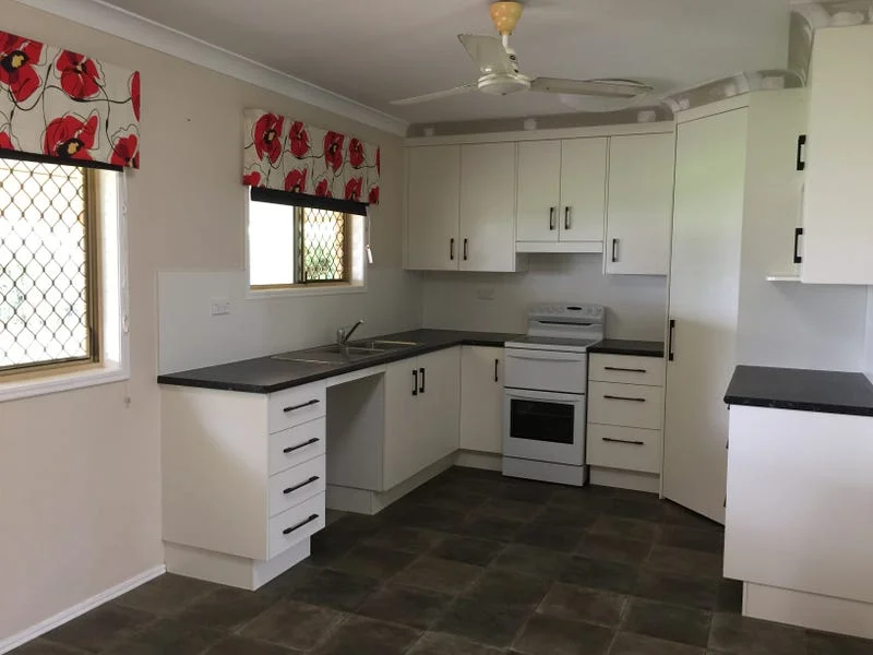 Additional image 3 of 10 Gleeson Close, Gracemere QLD 4702
