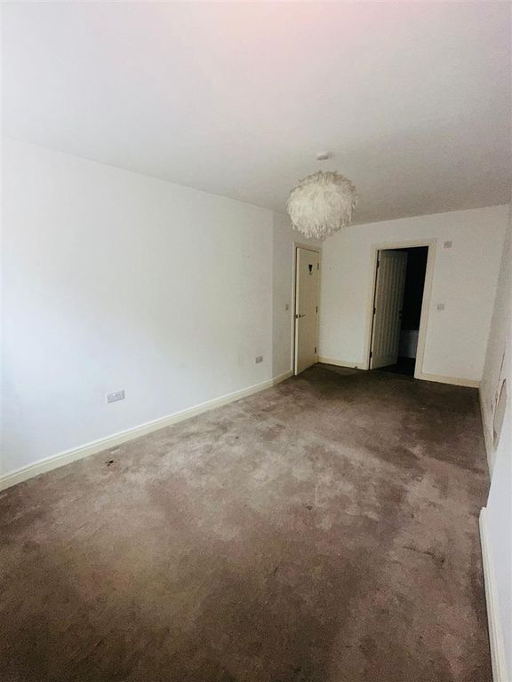 Additional image 8 of 2 bed flat for saleAshley Green, Wortley, Leeds LS12