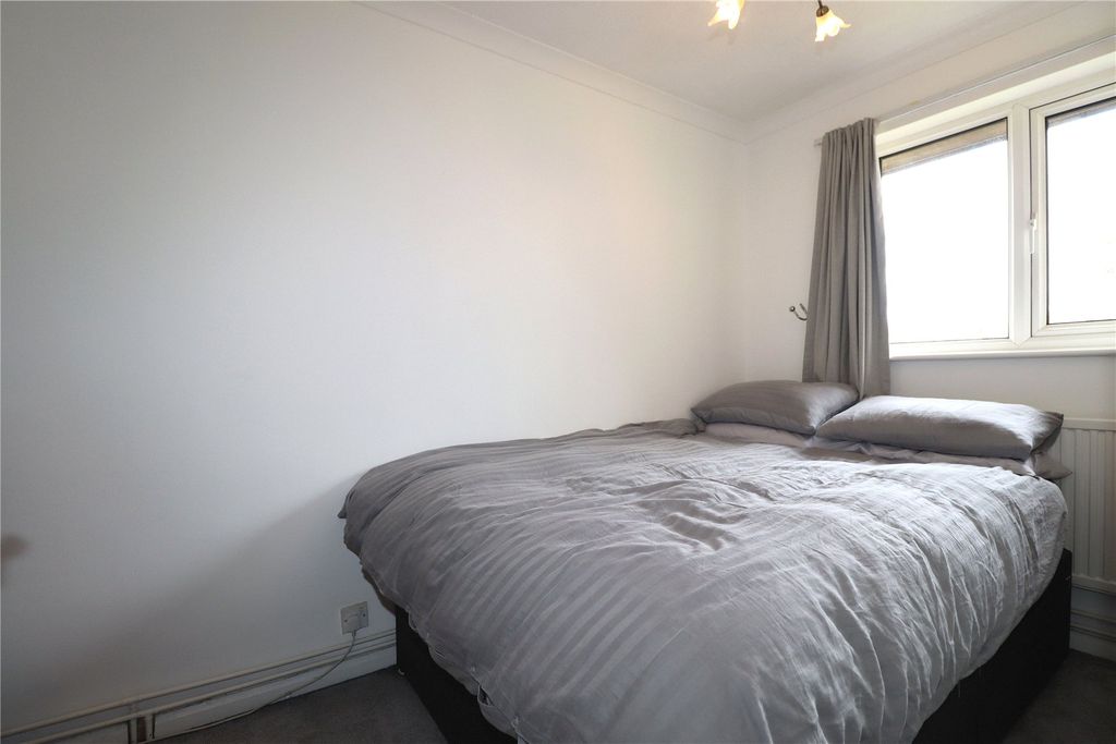 Additional image 7 of 2 bed terraced house for saleGoldsworth Park, Woking, Surrey GU21
