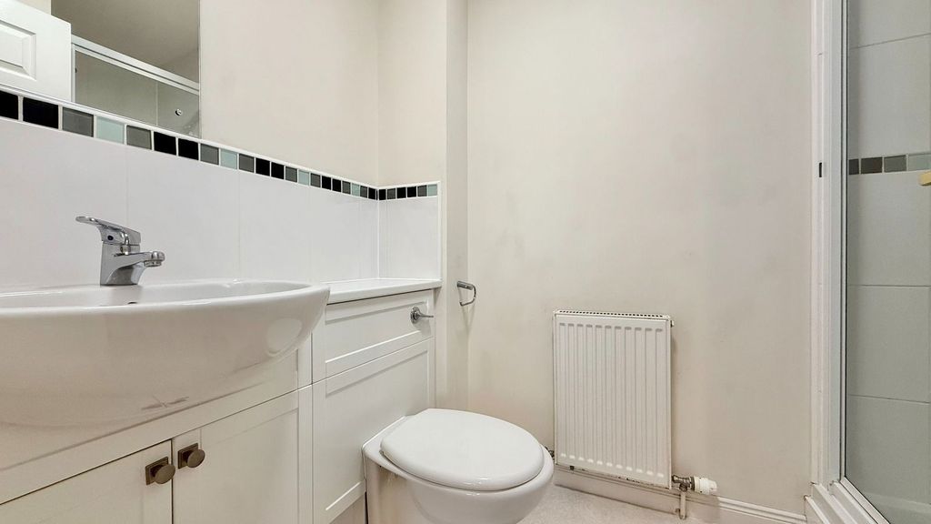 Additional image 11 of 2 bed flat for sale26 Culduthel Mains Circle, Inverness IV2