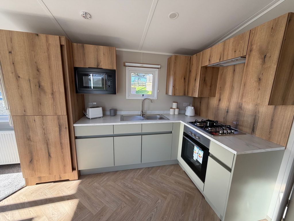 Additional image 4 of 2 bed detached bungalow for saleTrossachs Holiday Park, Stirling FK8
