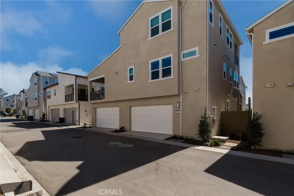 Additional image 87 of 74 Dudley, Irvine, CA 92618