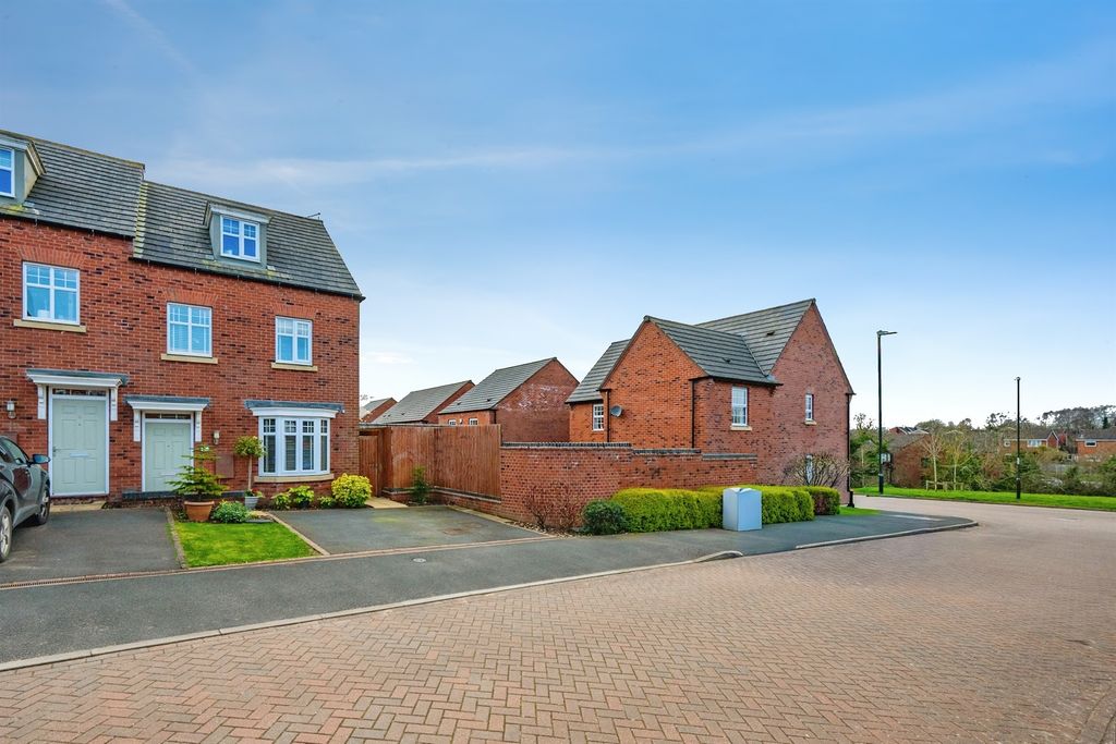 Additional image 20 of 3 bed semi-detached house for saleAshton Close, Ashbourne DE6