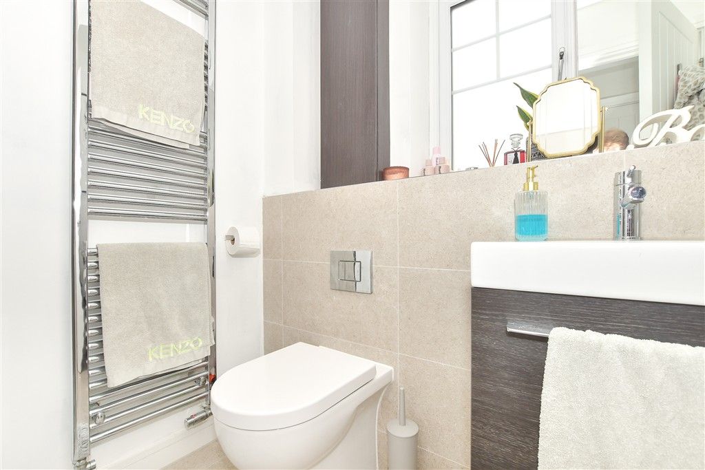 Additional image 10 of 4 bed link detached house for saleStanley Mews, Billingshurst, West Sussex RH14