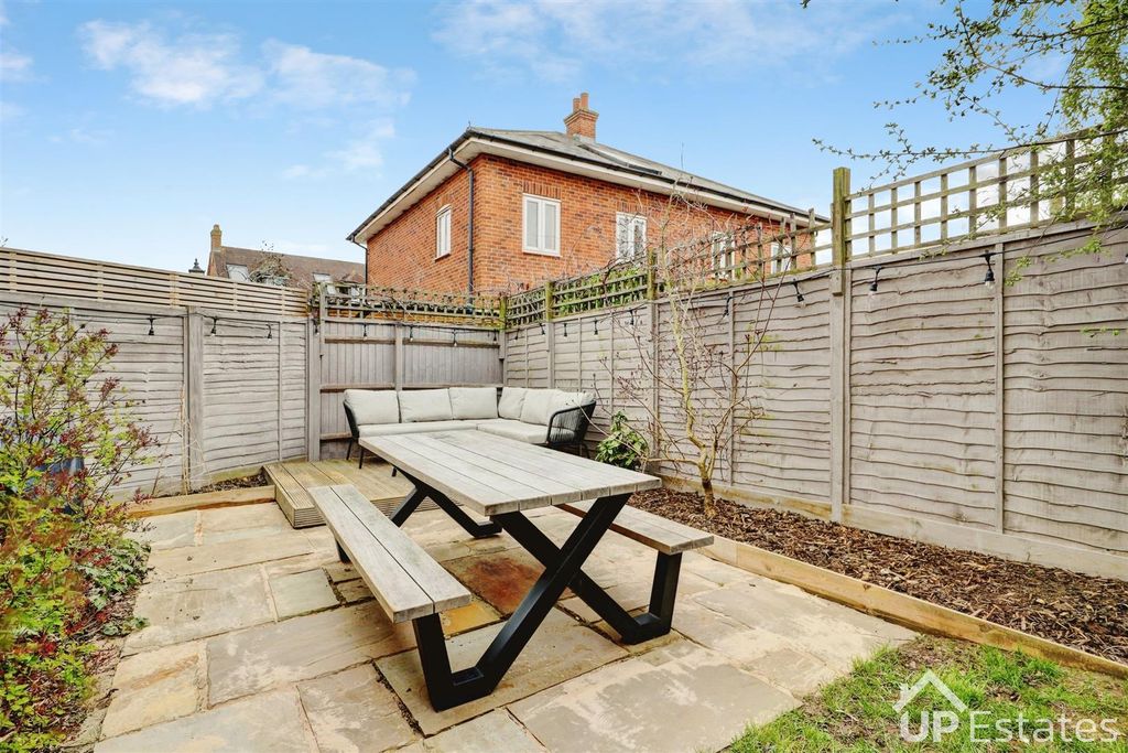 Additional image 35 of 6 bed detached house for saleGleneagles Close, Great Denham, Bedford MK40