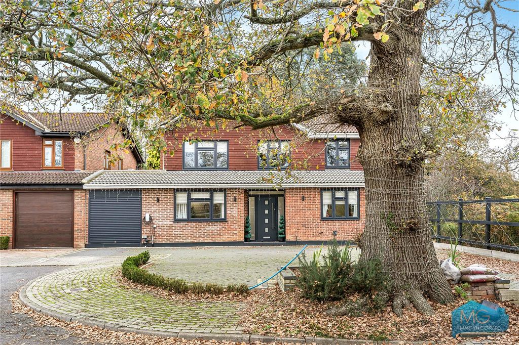 Additional image 38 of 6 bed detached house for saleWylo Drive, Arkley, Barnet EN5