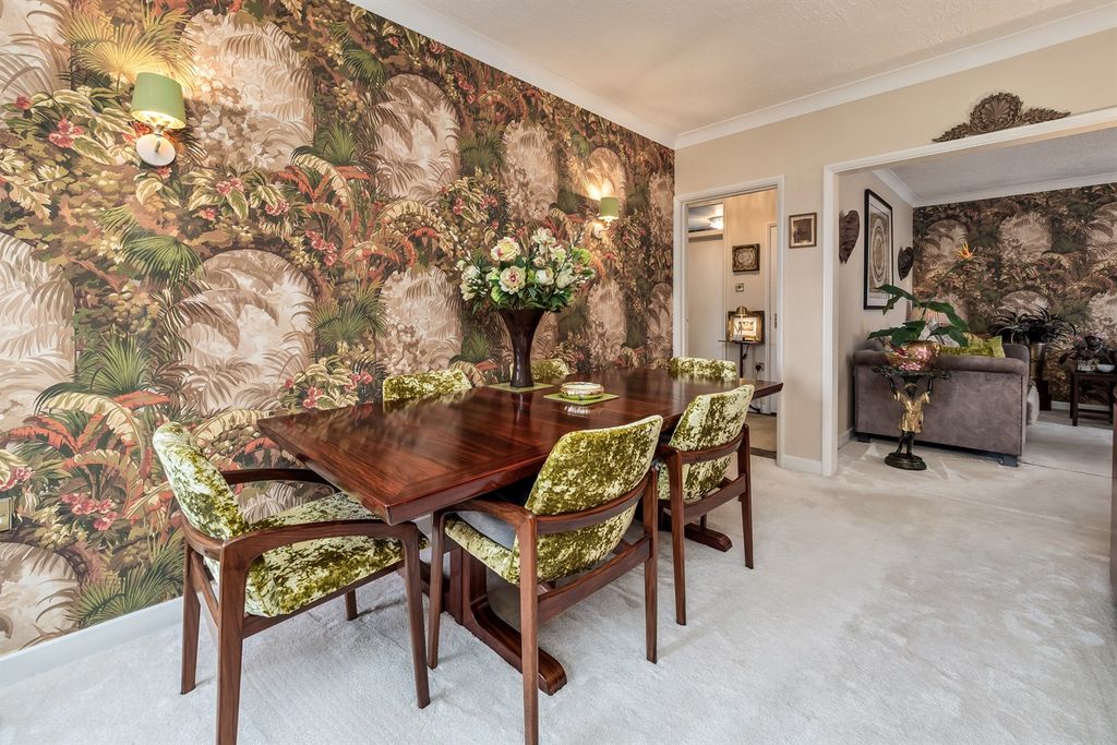 Additional image 9 of 2 bed flat for saleHurst Lea Court, Alderley Edge SK9