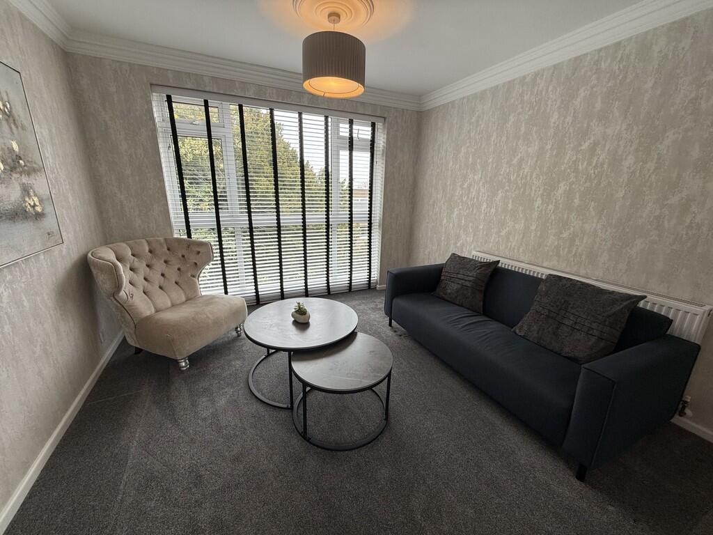 Sheepmoor Close, Harborne, Birmingham photo 5