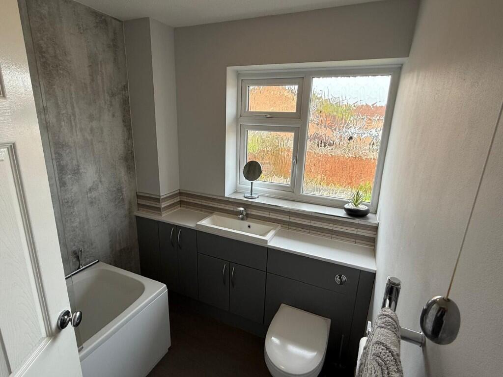 Additional image 9 of Chestnut Drive, Yeovil