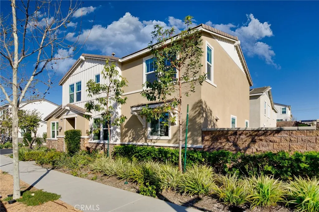 Additional image 5 of 16746 Stags Leap Ln, Fontana, CA 92336
