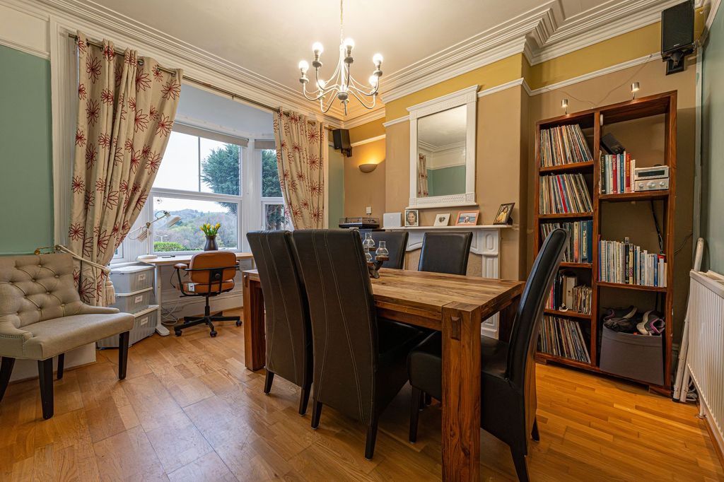 Additional image 10 of 4 bed semi-detached house for salePark View, Pontypool NP4