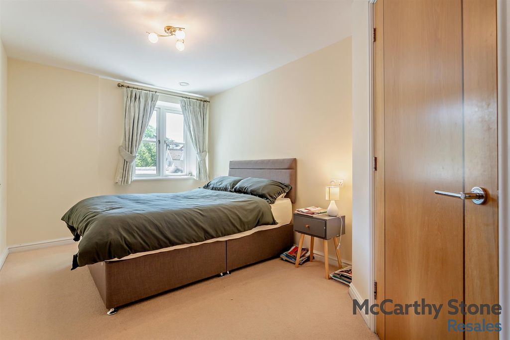 Additional image 8 of 1 bed flat for saleBarnhill Court, Barnhill Road, Chipping Sodbury, Bristol BS37