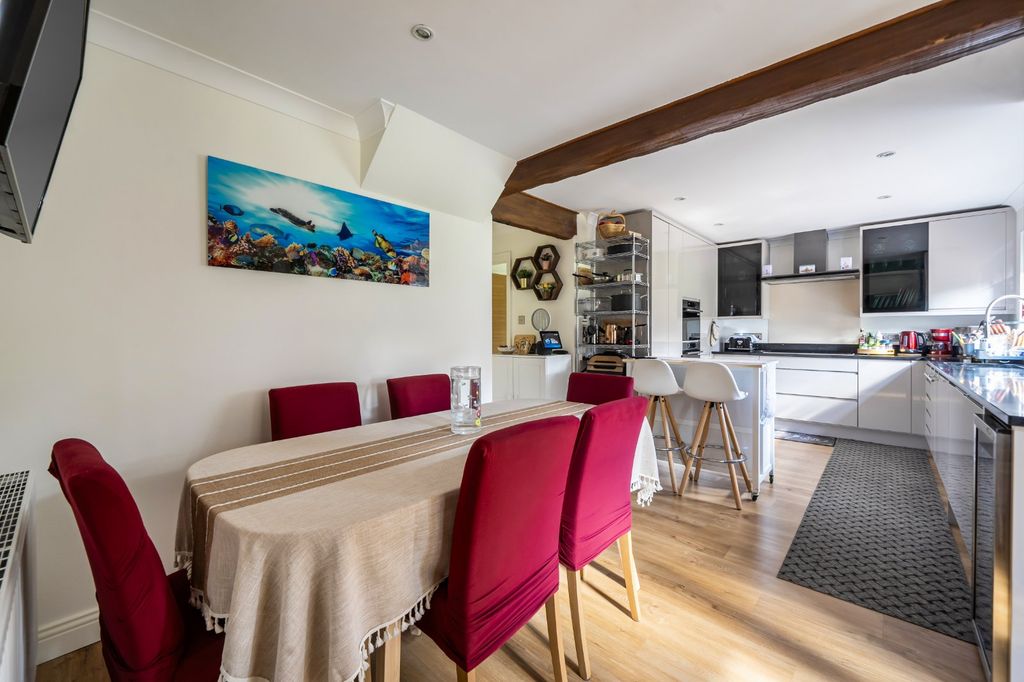 Additional image 11 of 5 bed detached house for saleVicarage Road, Reading, Berkshire RG2